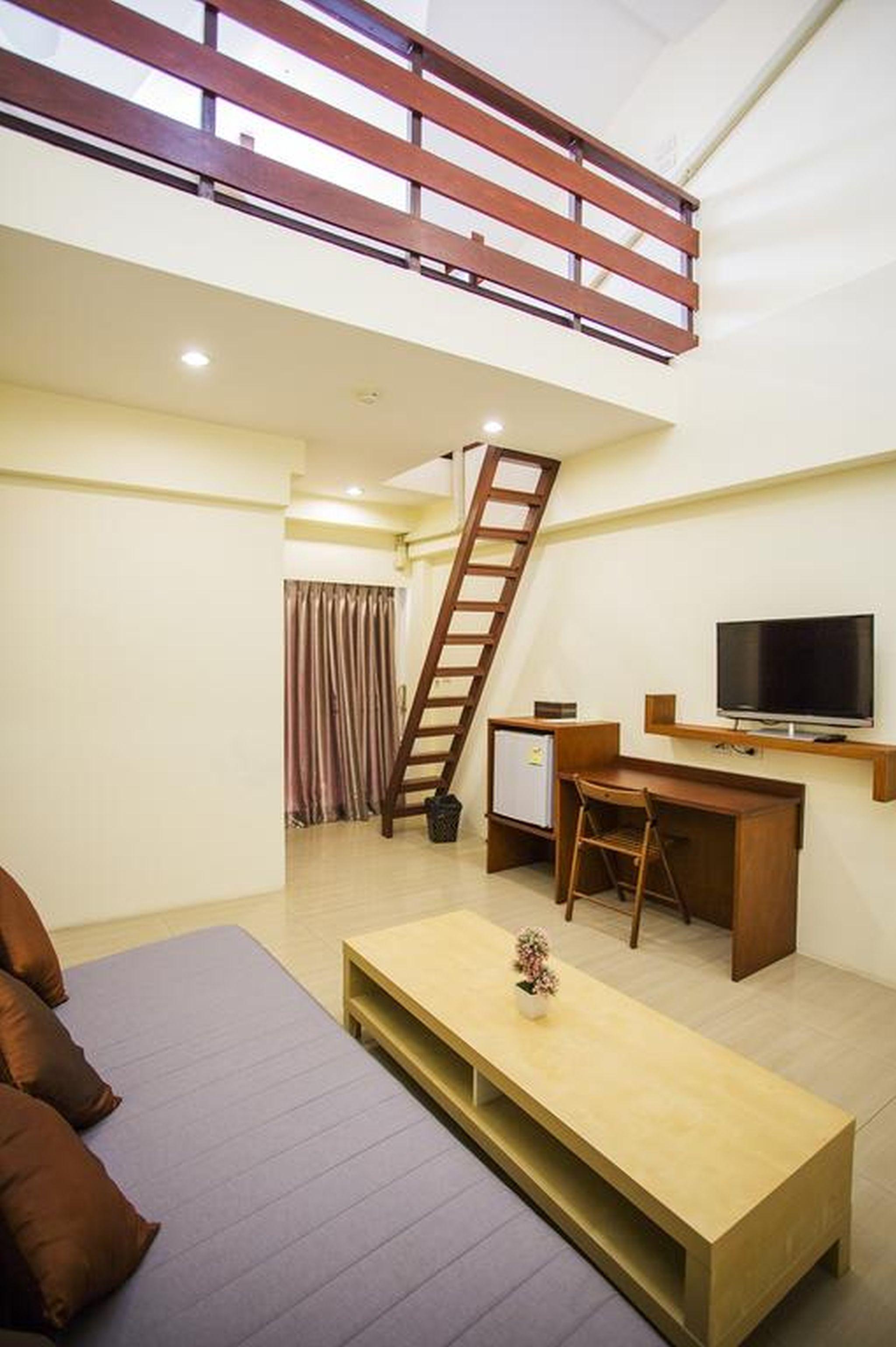 The Loft Resort Bangkok Esterno foto