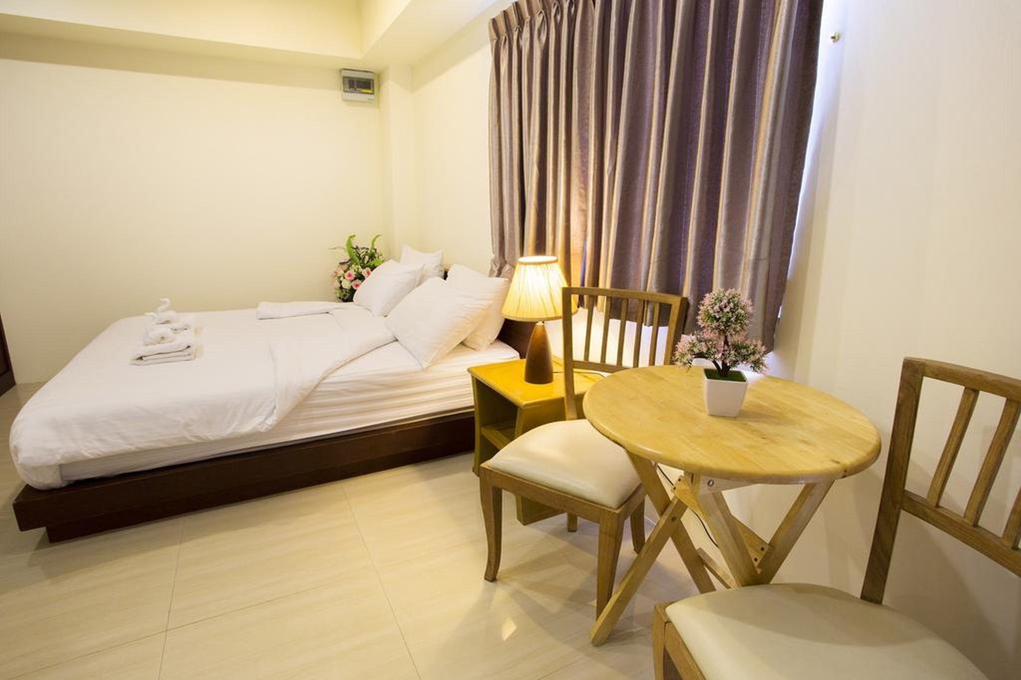 The Loft Resort Bangkok Esterno foto