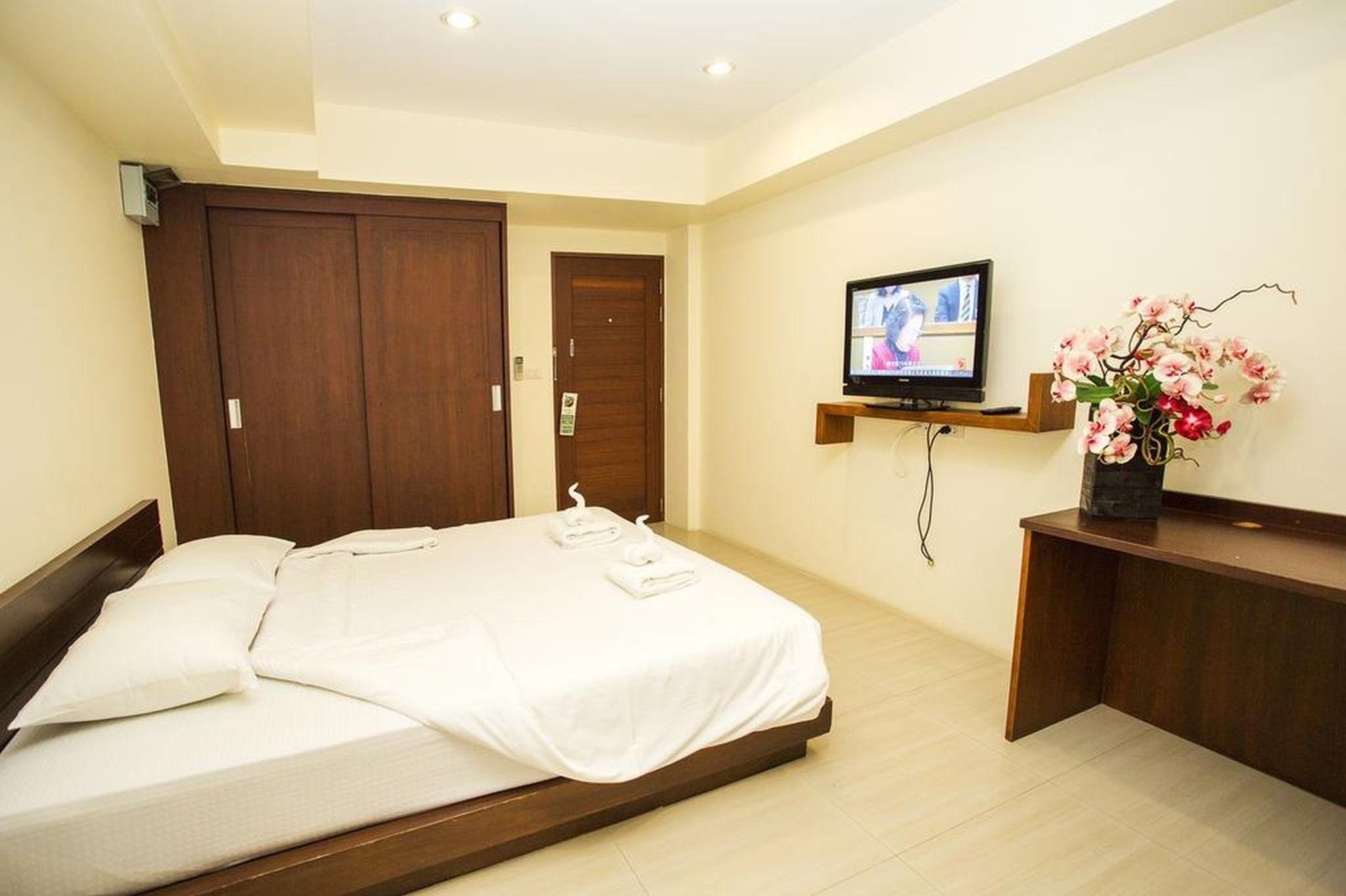 The Loft Resort Bangkok Esterno foto
