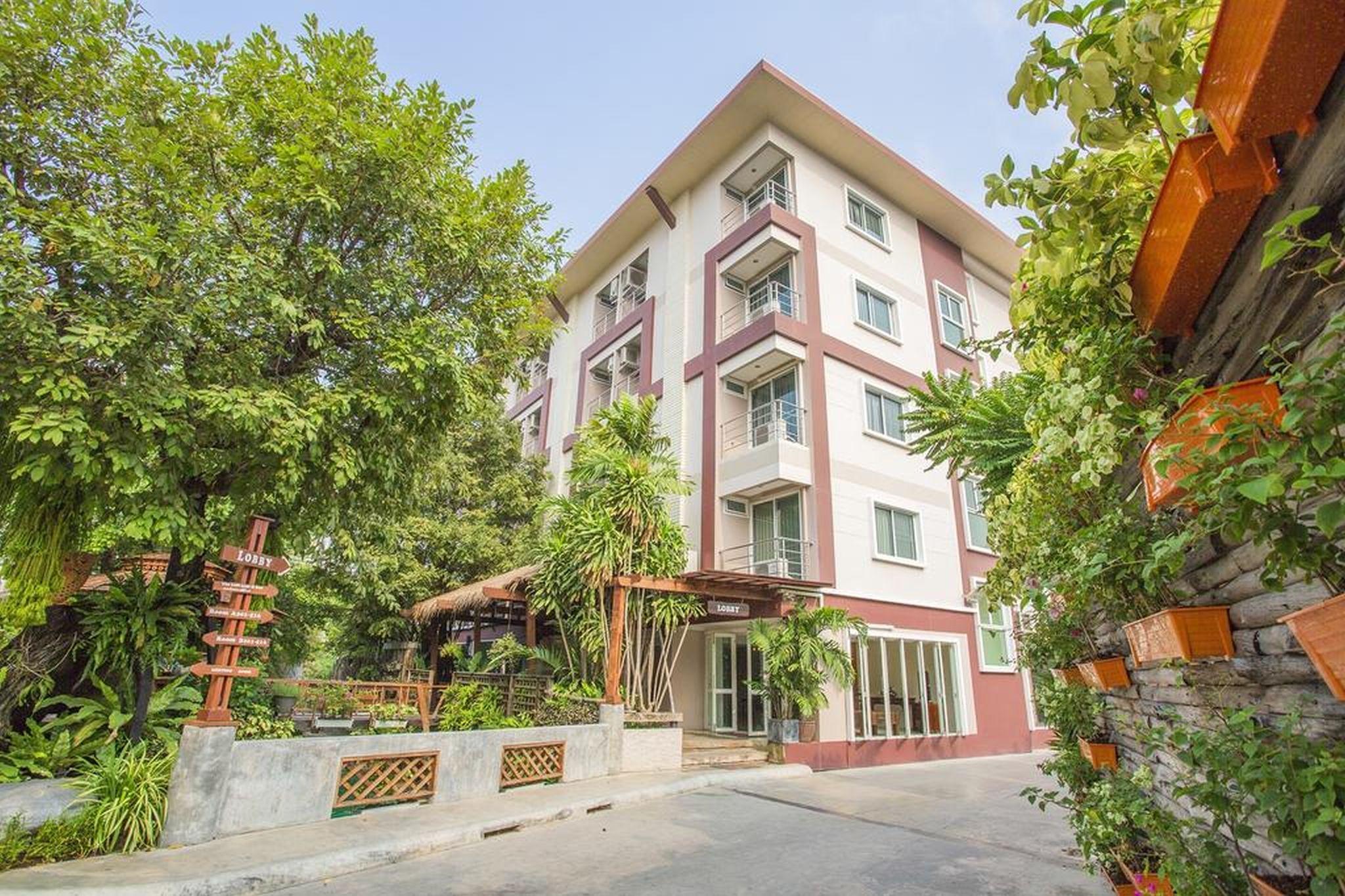 The Loft Resort Bangkok Esterno foto