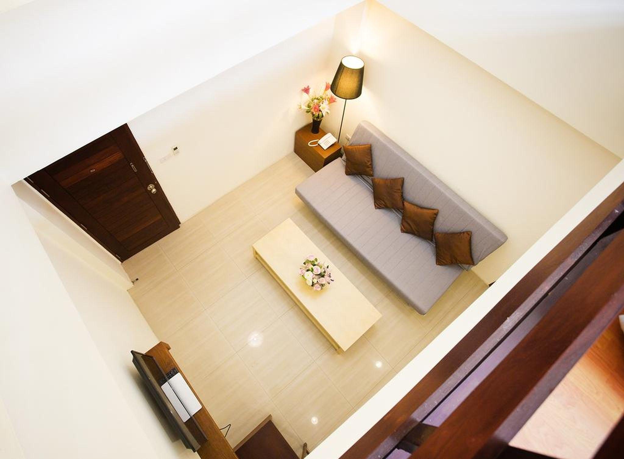 The Loft Resort Bangkok Esterno foto