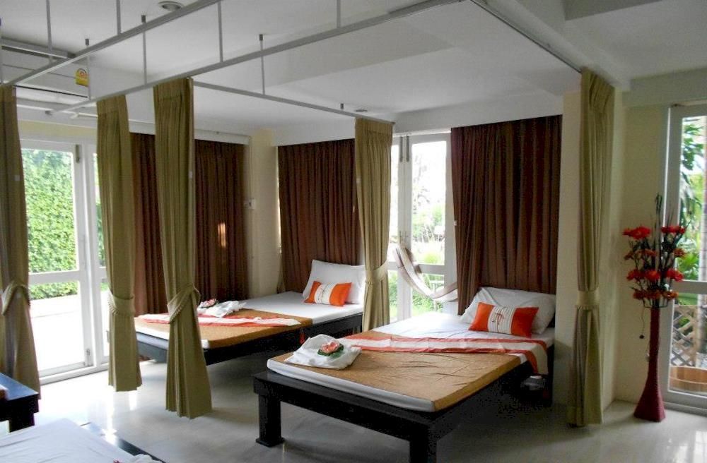 The Loft Resort Bangkok Esterno foto