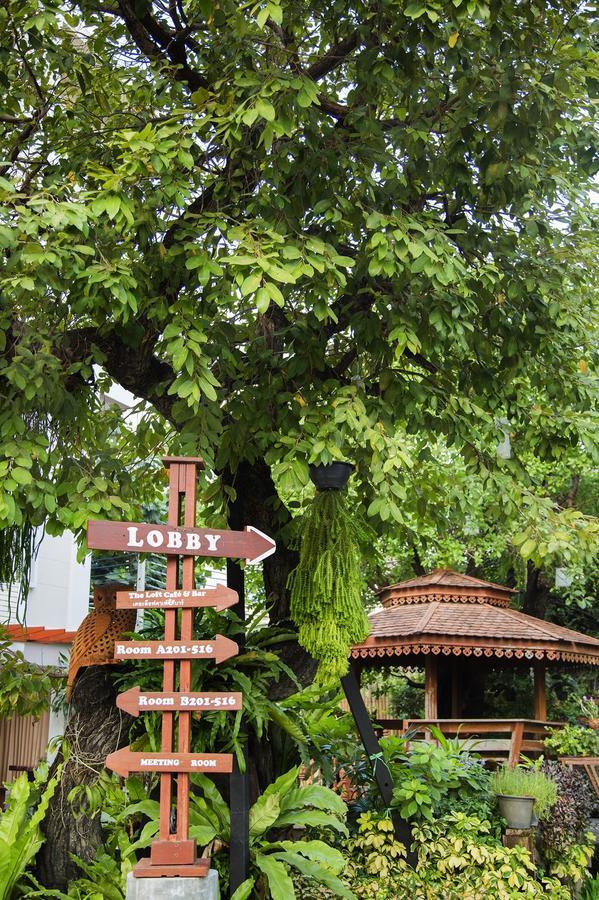 The Loft Resort Bangkok Esterno foto